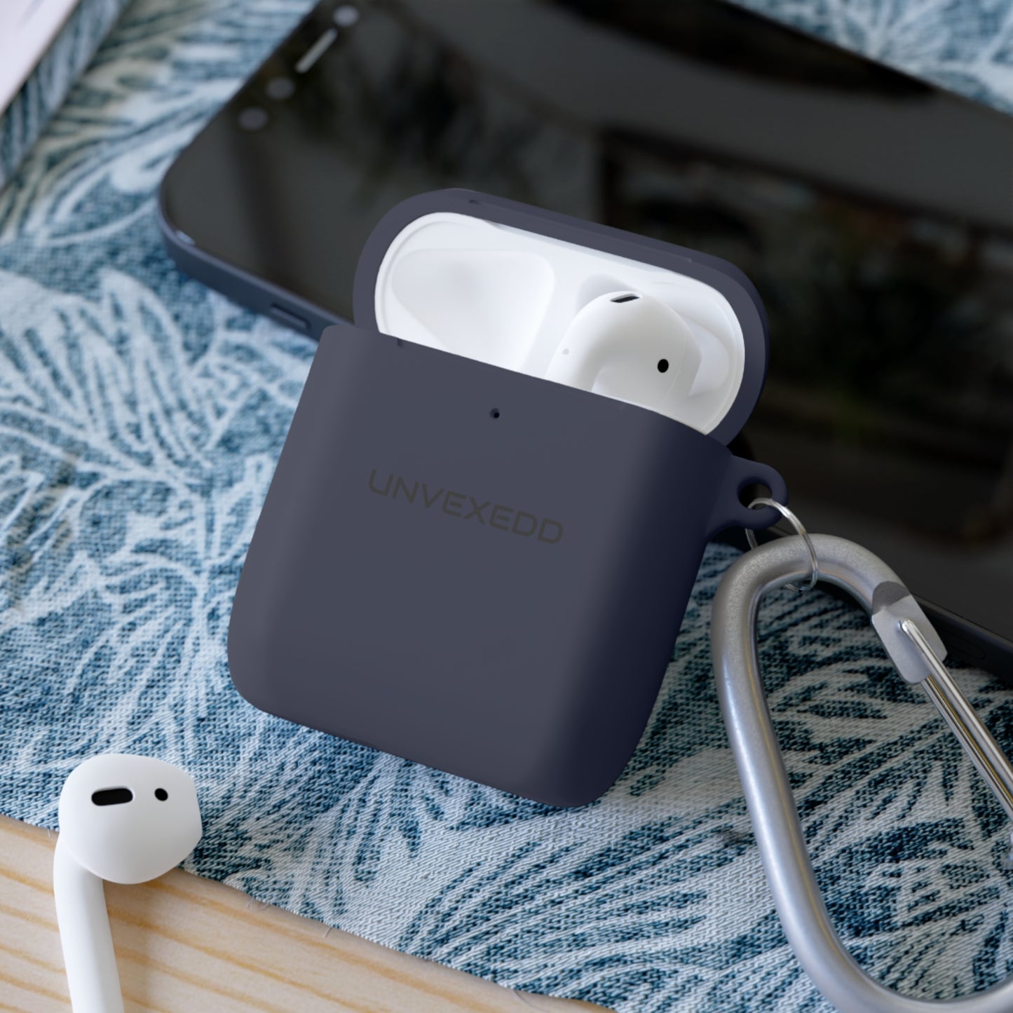 UNVEXEDD AirPods and AirPods Pro Case Cover