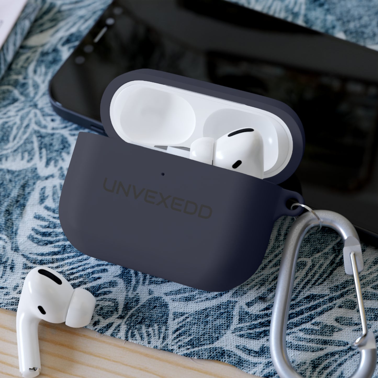 UNVEXEDD AirPods and AirPods Pro Case Cover